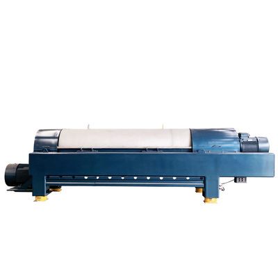 Le décanteur horizontal centrifuge l'équipement industriel de séparation pour l'huile de poisson/huile d'olive