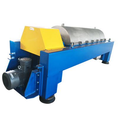 Centrifugeuse de décanteur de consommation d'énergie du bas de haute performance pour la séparation de boue de l'eau